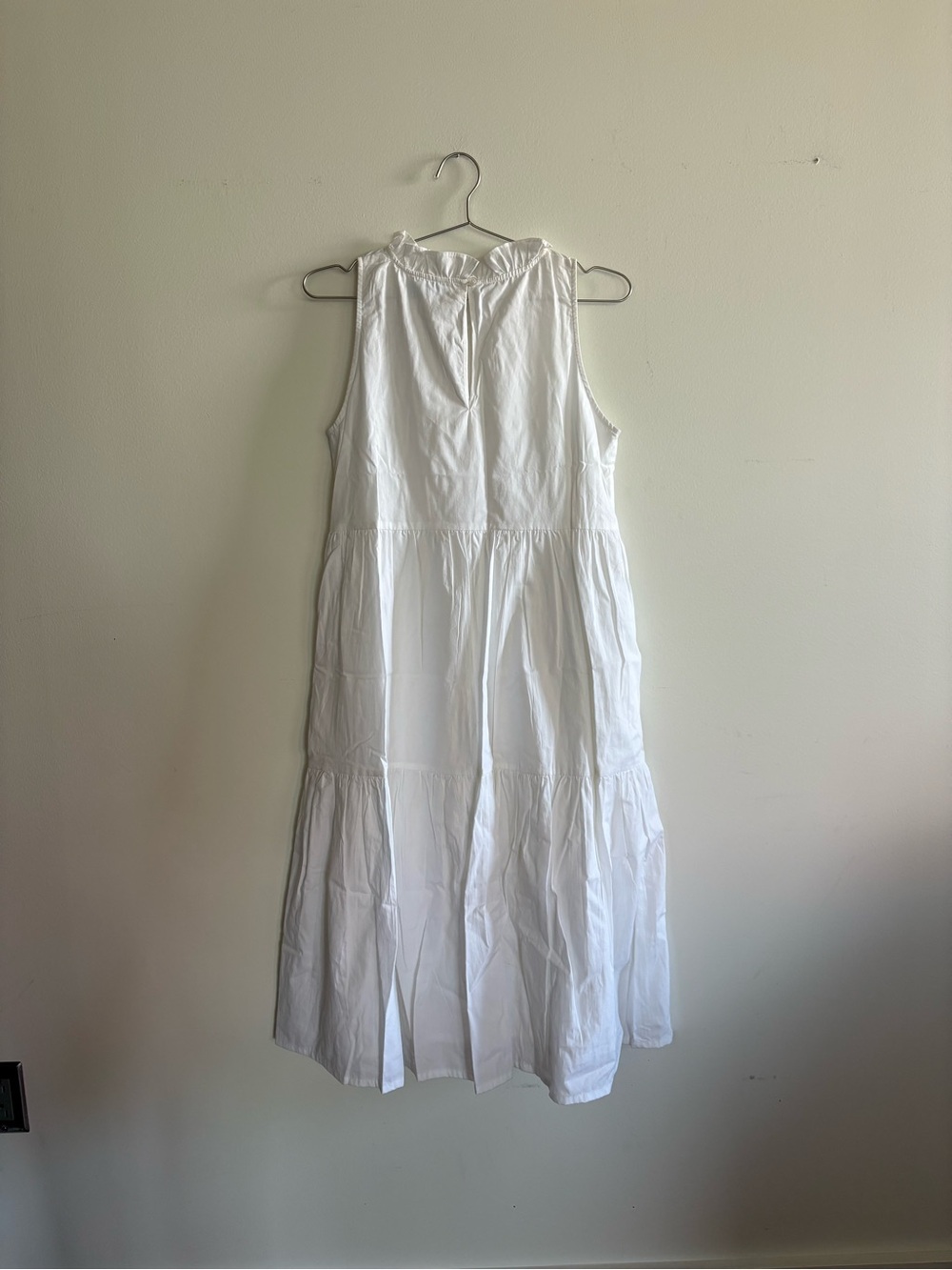 Sleeveless White Tiered Maxi Dress - Picture 5 of 6